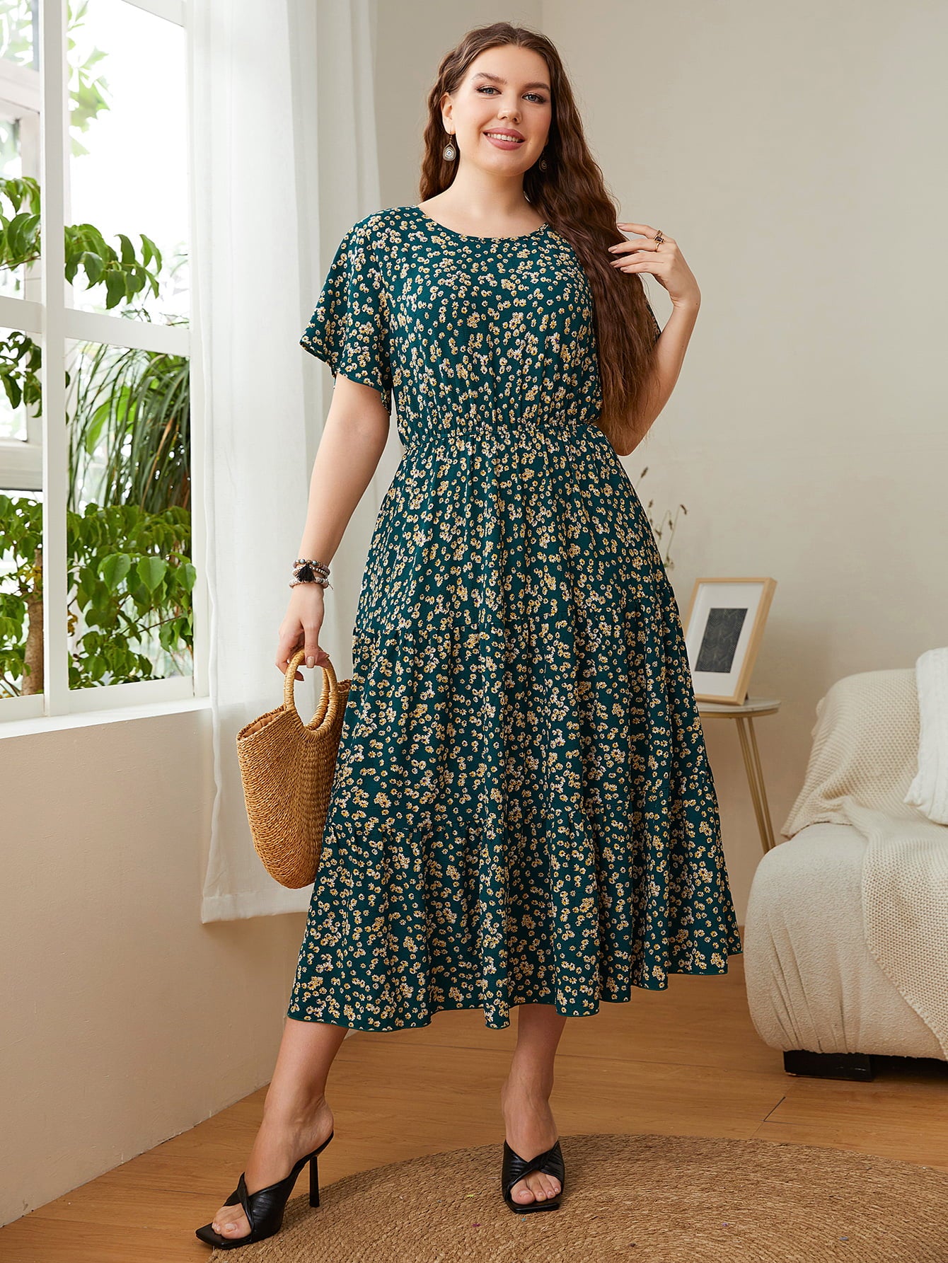 Honey Plus Size Floral Round Neck Short Sleeve Midi Dress - LoveNest Treasures