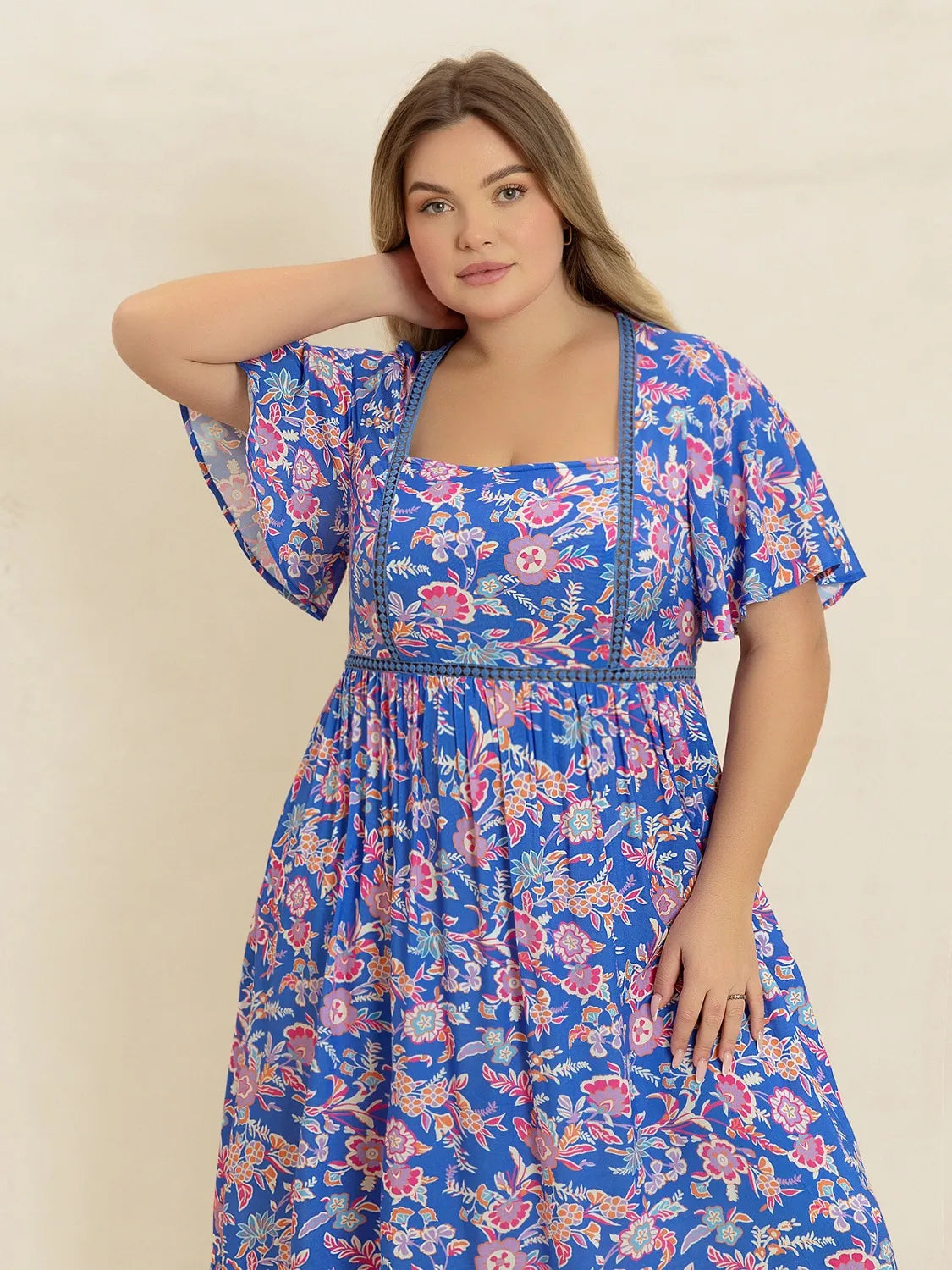 Plus Size Ruched Printed Short Sleeve Dress - LoveNest Treasures