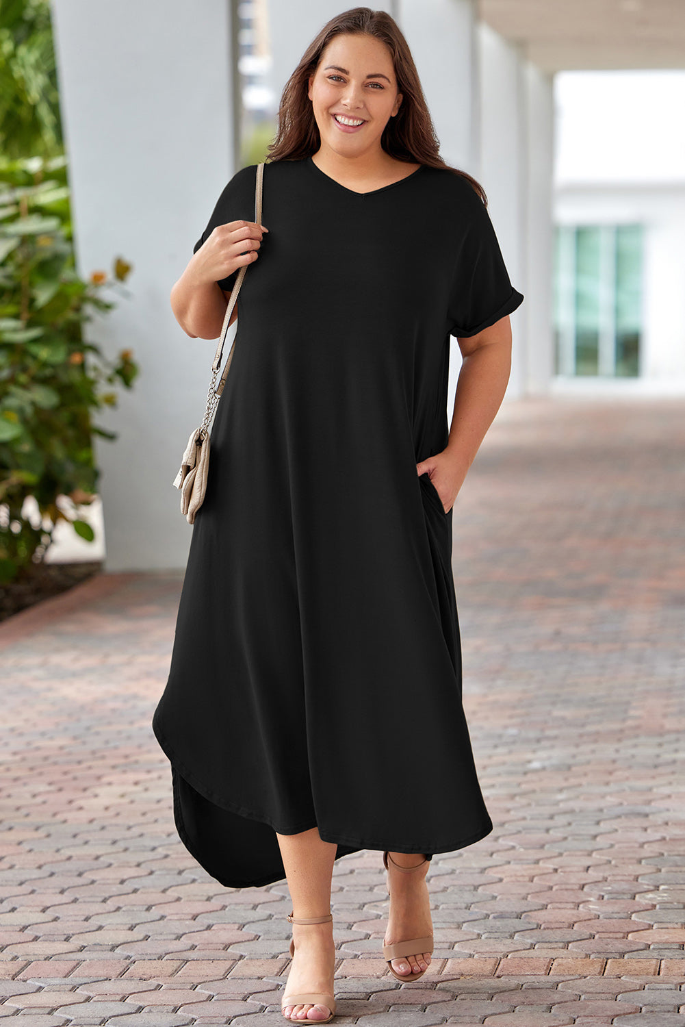 Plus Size V-Neck Short Sleeve Maxi Dress - LoveNest Treasures