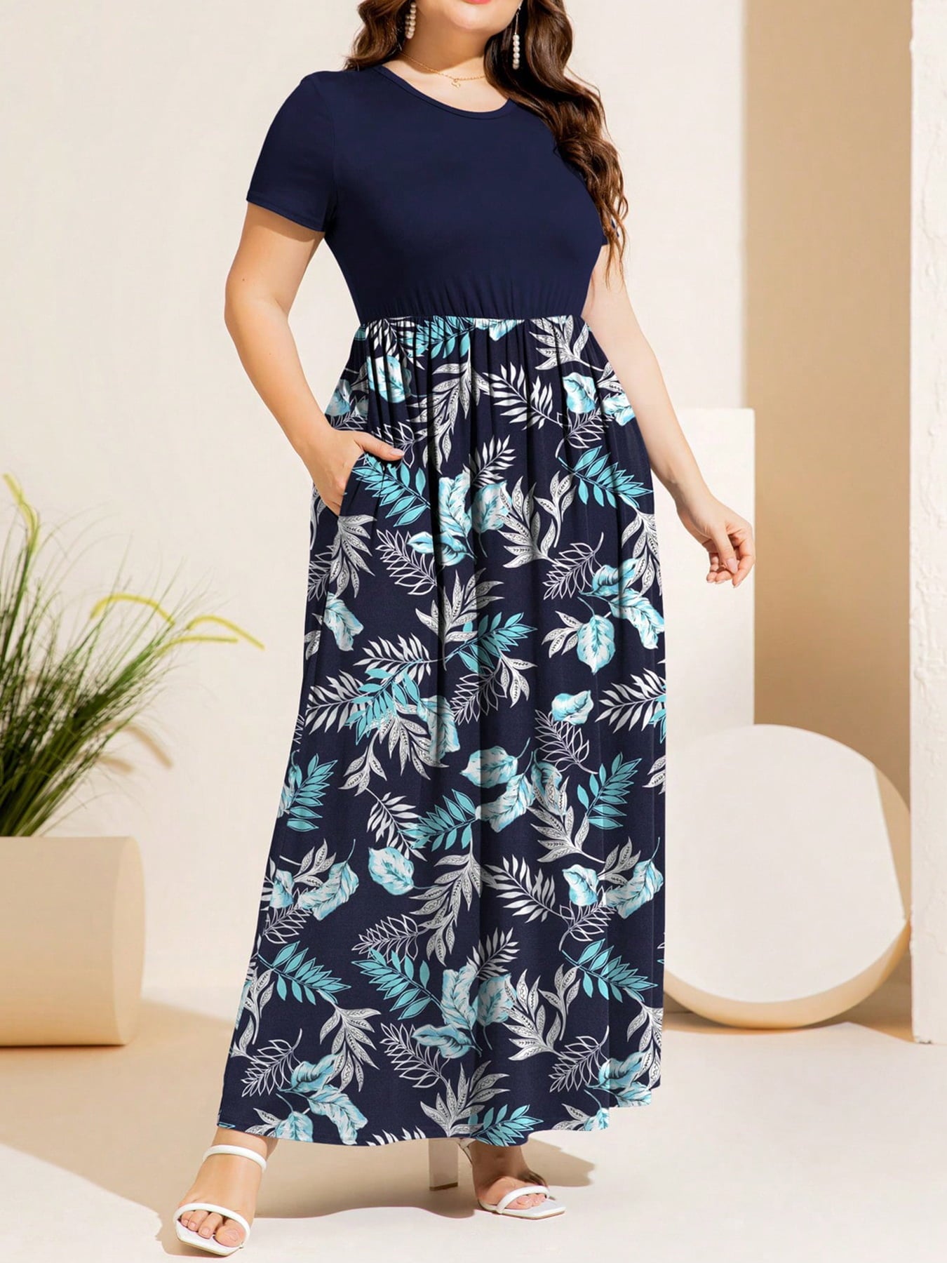 Plus Size Printed Round Neck Short Sleeve Maxi Dress - LoveNest Treasures